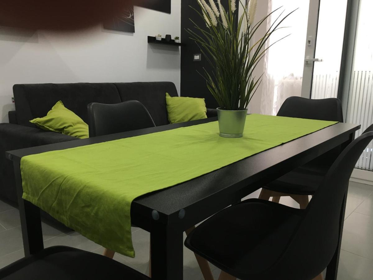 Luxury House Летоянни